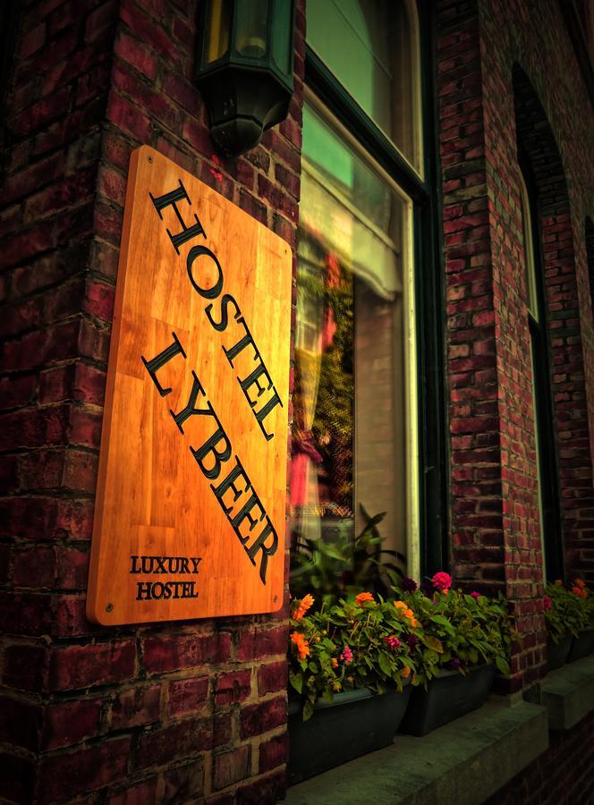 Hostel Lybeer Private Rooms Just For Two! Brygge Exteriör bild