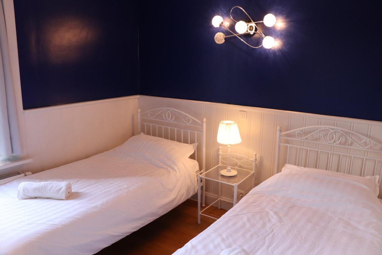 Hostel Lybeer Private Rooms Just For Two! Brygge Exteriör bild